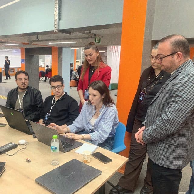 Hackathon'a Katıldık · ZBEÜ